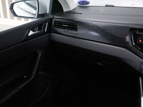 2023-Volkswagen-Polo-10-TSI image:18