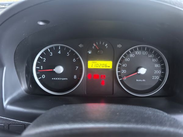 2012-Hyundai-Getz-14-HS image:7