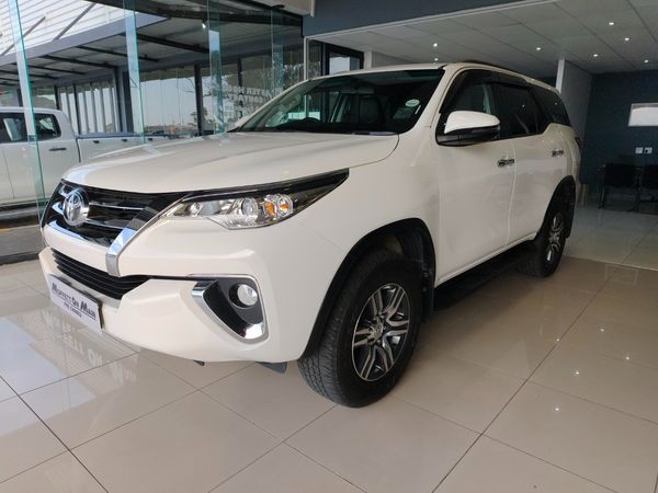 2018-Toyota-Fortuner-24-GD-6-Raised-Body image:5