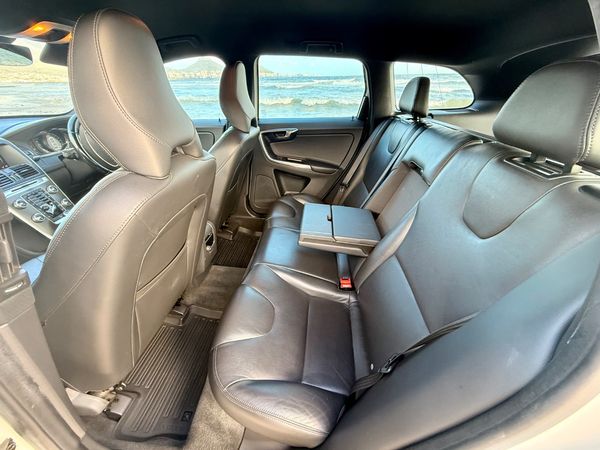 2016-Volvo-XC60-T5-Elite-Auto-Drive-E image:7