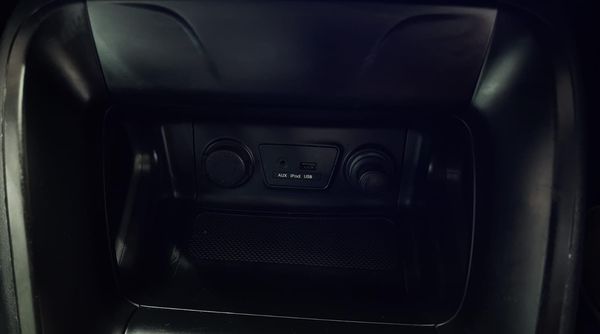 2014-Hyundai-ix35-20-Executive image:27