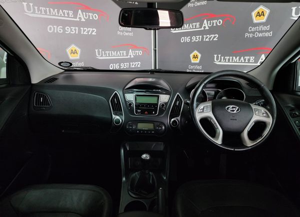 2014-Hyundai-ix35-20-Executive image:31
