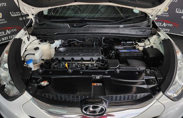 2014-Hyundai-ix35-20-Executive image:7