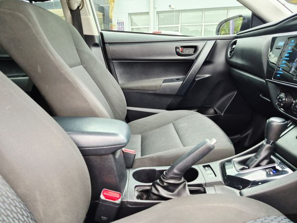 2020-Toyota-Corolla-Quest-18-Auto image:16