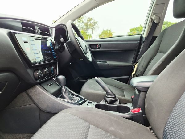 2020-Toyota-Corolla-Quest-18-Auto image:27