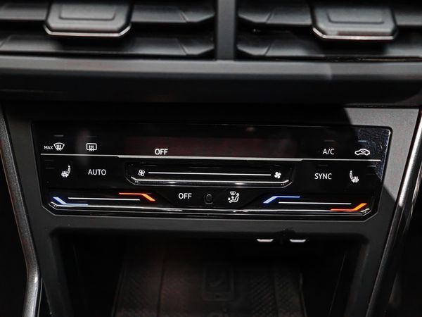 2023-Volkswagen-Polo-20-GTI-Auto-147kW image:13