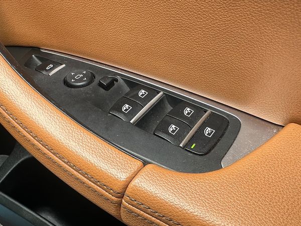 2019-BMW-X3-sDrive20i-Luxury-Line image:20