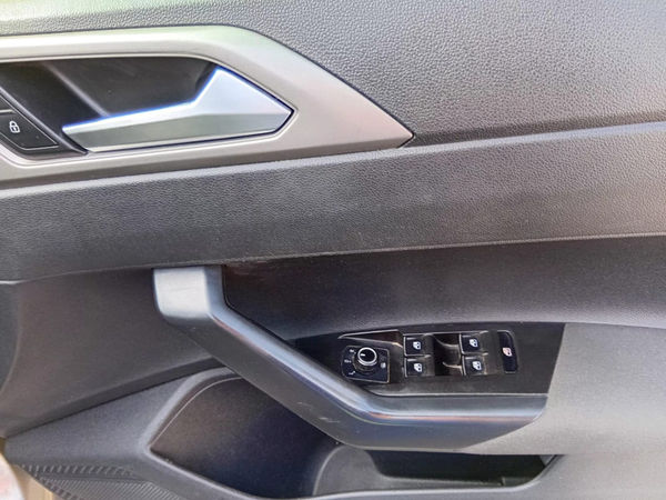 2020-Volkswagen-Polo-10-TSI-Highline-85kW image:15