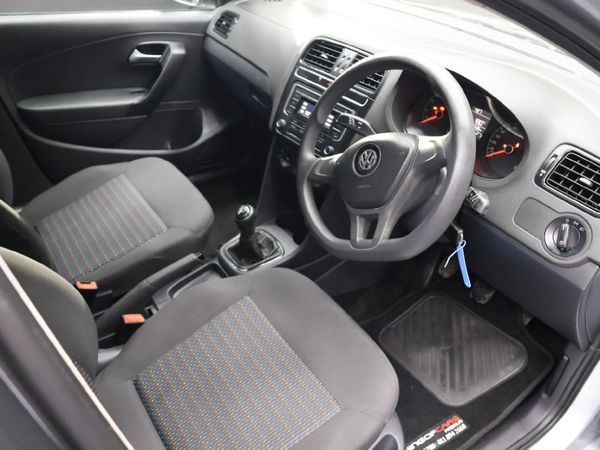 2020-Volkswagen-Polo-Vivo-14-Trendline-5-dr image:11