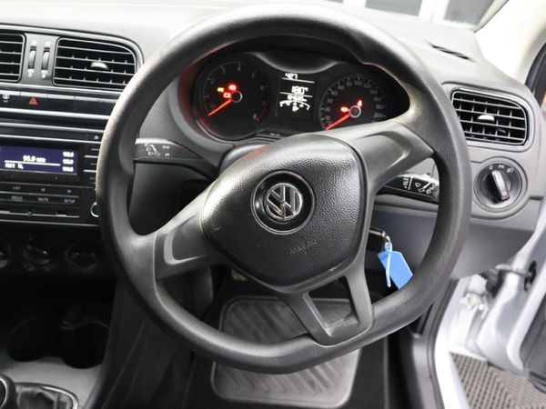 2020-Volkswagen-Polo-Vivo-14-Trendline-5-dr image:12