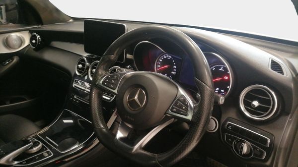 2016-Mercedes-Benz-GLC-250d-AMG image:12
