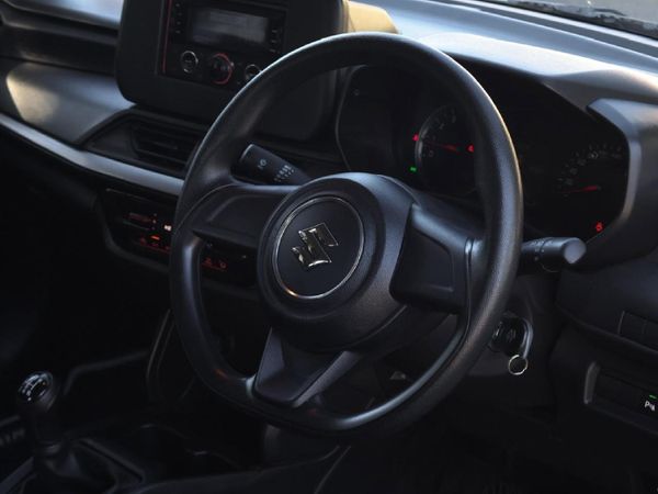 2025-Suzuki-Swift-12-GL image:18
