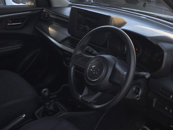 2025-Suzuki-Swift-12-GL image:19