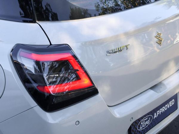 2025-Suzuki-Swift-12-GL image:7