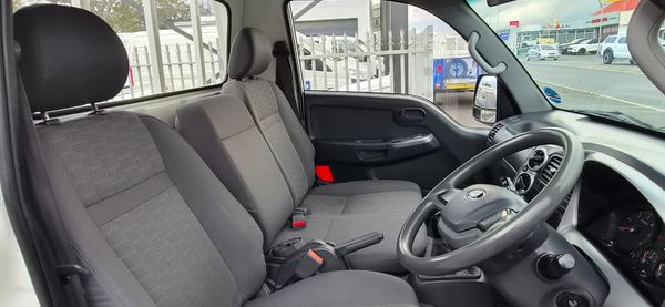 2018-Kia-K-Series-Pick-Up-K-2700-Workhorse-Single-Cab image:4