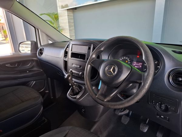 2018-Mercedes-Benz-Vito-111-16-CDI-Panel-Van image:8