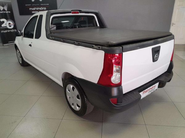2023-Nissan-NP200-16-AC-Safety-Pack image:14