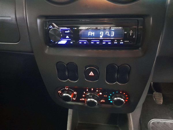 2023-Nissan-NP200-16-AC-Safety-Pack image:17