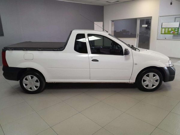 2023-Nissan-NP200-16-AC-Safety-Pack image:2