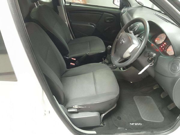 2023-Nissan-NP200-16-AC-Safety-Pack image:7