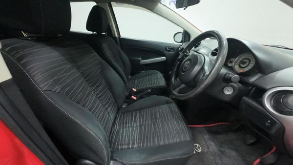 2008-Mazda-2-13-Dynamic image:9
