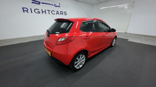 2008-Mazda-2-13-Dynamic image:3