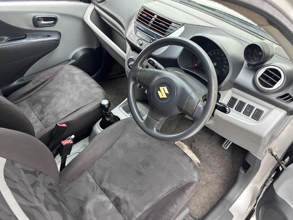 2010-Suzuki-Alto-10-GLS image:14