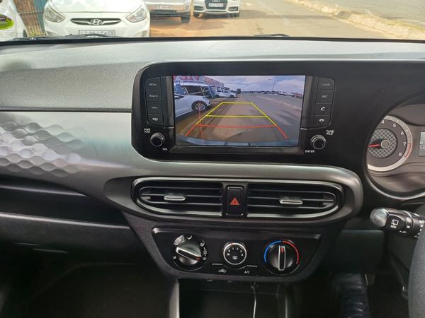 2024-Hyundai-Grand-i10-12-Fluid-Auto image:10