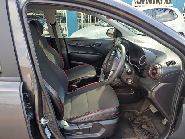 2024-Hyundai-Grand-i10-12-Fluid-Auto image:15