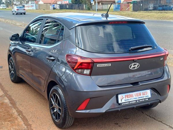 2024-Hyundai-Grand-i10-12-Fluid-Auto image:4