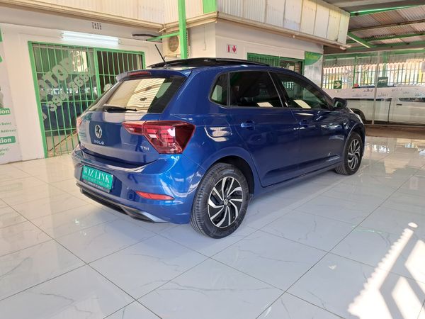 2022-Volkswagen-Polo-10-TSI-Life image:16
