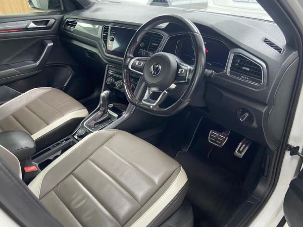 2021-Volkswagen-T-Roc-20-TSI-4Motion-R-Line-Auto image:6