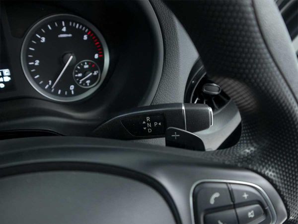 2023-Mercedes-Benz-Vito-116-20-CDI-Tourer-Pro-Auto image:15
