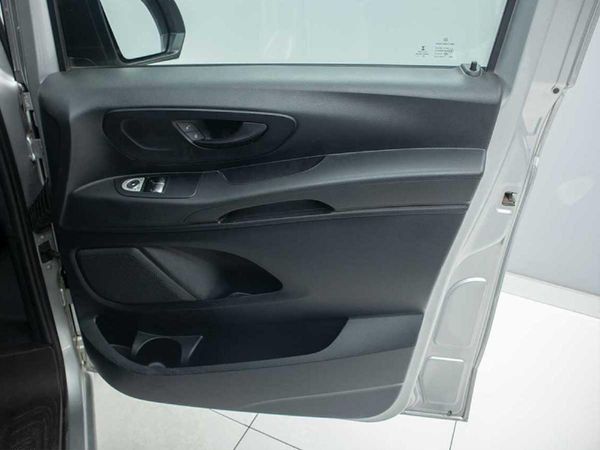 2023-Mercedes-Benz-Vito-116-20-CDI-Tourer-Pro-Auto image:20