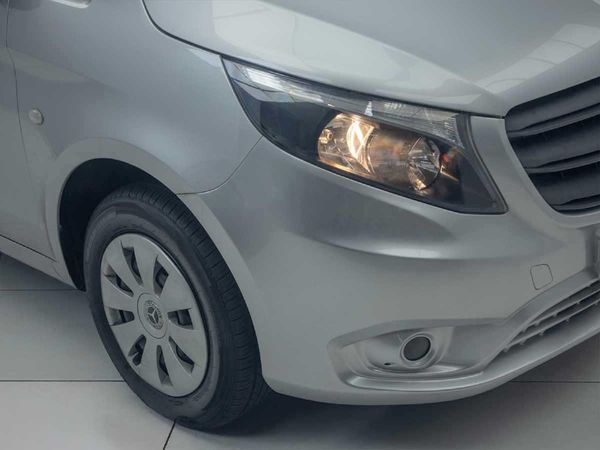 2023-Mercedes-Benz-Vito-116-20-CDI-Tourer-Pro-Auto image:7