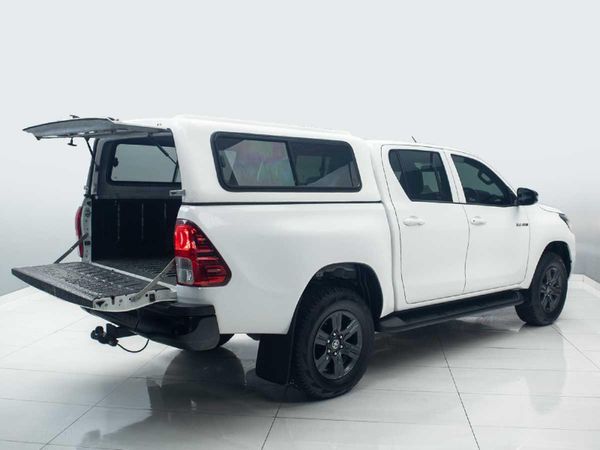 2025-Toyota-Hilux-24-GD-6-Raider-4x4-Auto-Double-Cab image:7