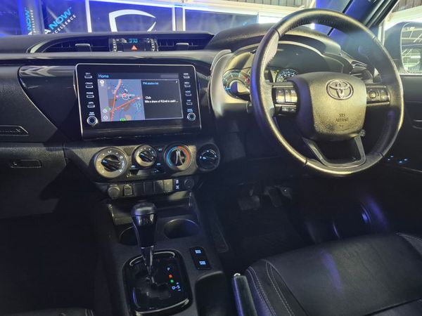 2021-Toyota-Hilux-28-GD-6-Raised-Body-Legend-4x4-Auto-Extended-Cab image:11