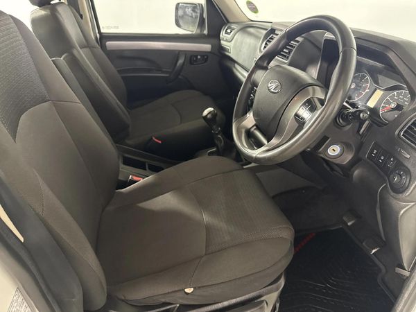 2021-Mahindra-Pik-Up-22-mHawk-S6-4x4-Double-Cab image:9