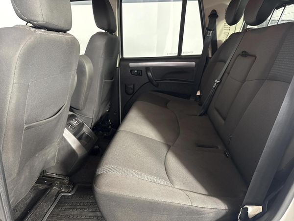 2021-Mahindra-Pik-Up-22-mHawk-S6-4x4-Double-Cab image:3