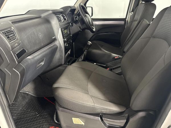 2021-Mahindra-Pik-Up-22-mHawk-S6-4x4-Double-Cab image:8