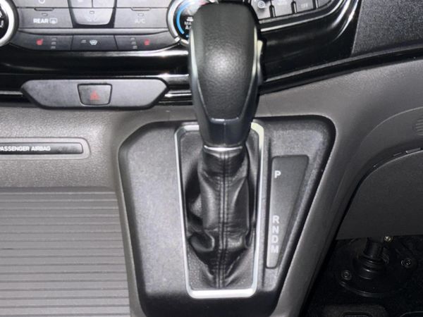 2021-Ford-Tourneo-Custom-20-TDCi-Trend-Auto-96kW image:10