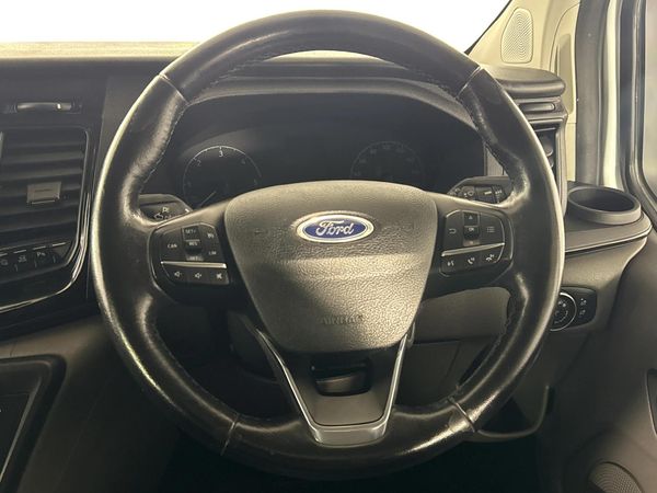 2021-Ford-Tourneo-Custom-20-TDCi-Trend-Auto-96kW image:11