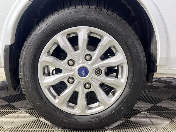2021-Ford-Tourneo-Custom-20-TDCi-Trend-Auto-96kW image:7