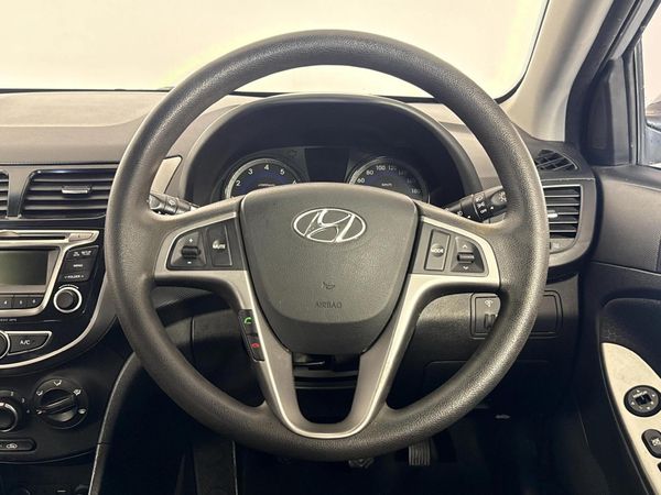 2018-Hyundai-Accent-16-Fluid-5-dr image:12
