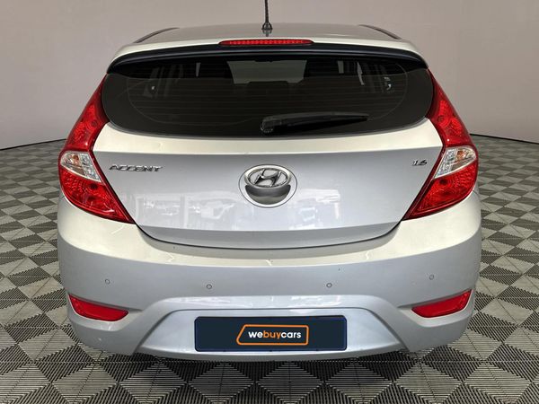 2018-Hyundai-Accent-16-Fluid-5-dr image:18