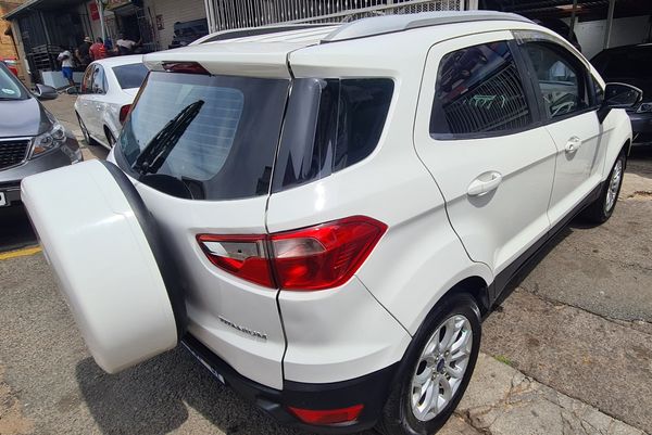 2016-Ford-EcoSport-15-TiVCT-Titanium-Auto image:6