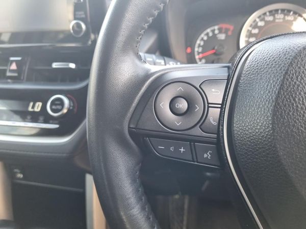 2024-Toyota-Corolla-Cross-18-XS image:15