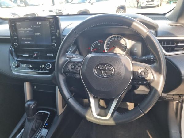 2024-Toyota-Corolla-Cross-18-XS image:17