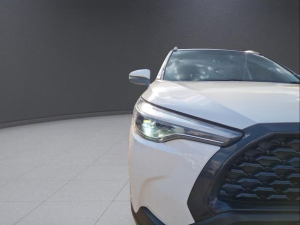 2024-Toyota-Corolla-Cross-18-XS image:19
