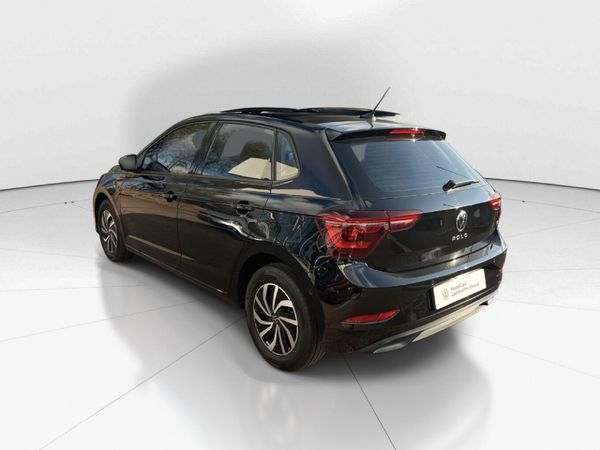 2024-Volkswagen-Polo-10-TSI-Life-Auto-DSG image:4